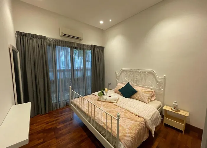 Bunga Raya Villa By Malvacae Homestays Shah Alam