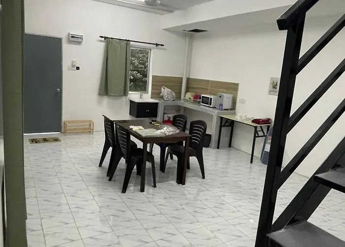 Inderapura Villa Free Parking